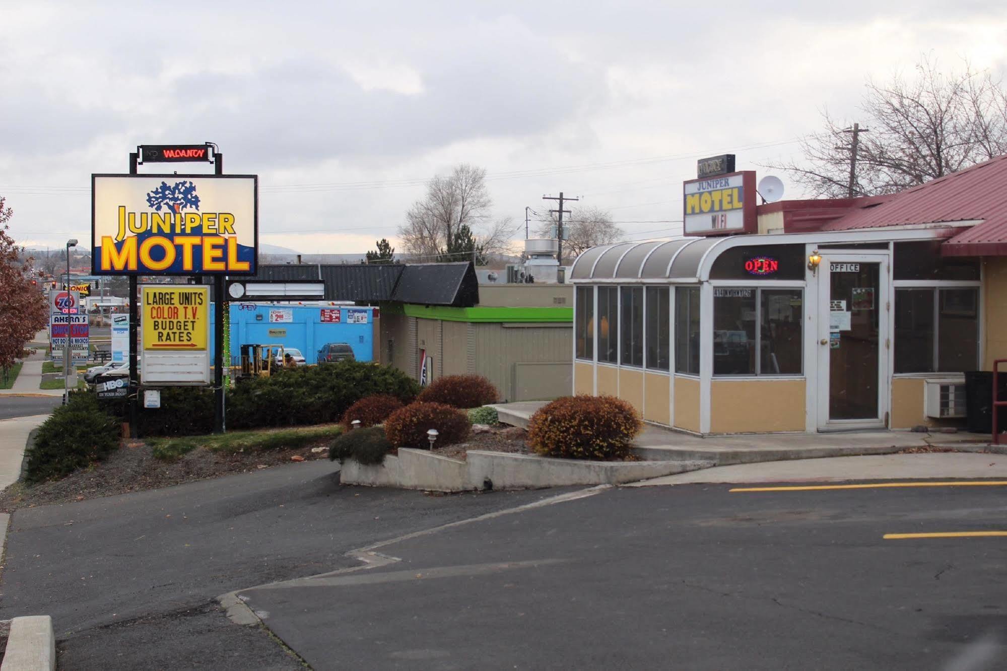 Juniper Motel Мадрас Экстерьер фото